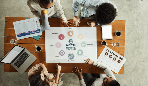 Investigación comercial